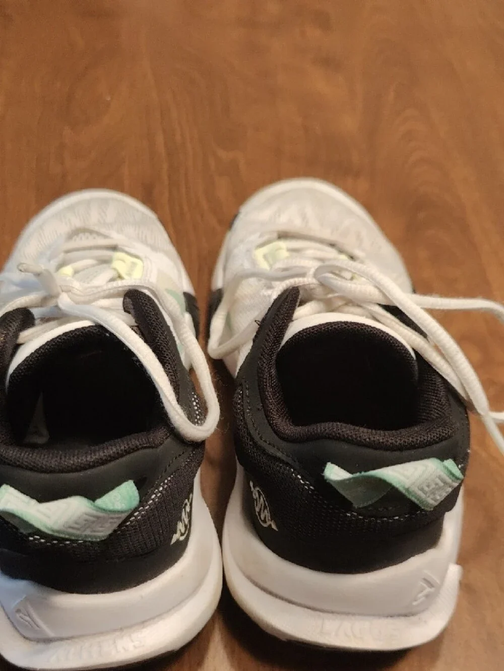Nike lightweight kids
